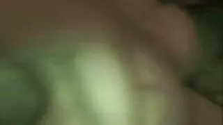 Duas incríveis gatas ...