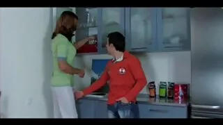 A puta filme as bras ...