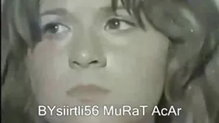 Linda loira ingênua  ...