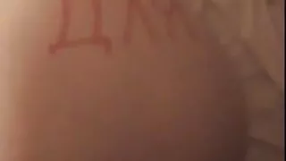 gata morena cheia de ...