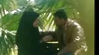 Vadia peituda da víd ...
